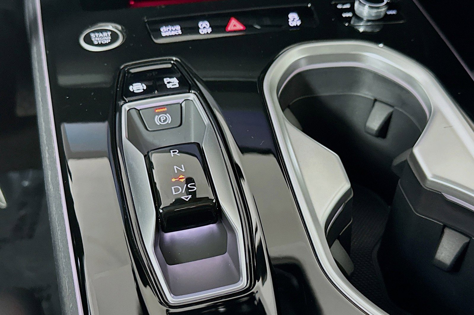 New 2026 Audi A6 Premium Plus AWD/4WD image 7