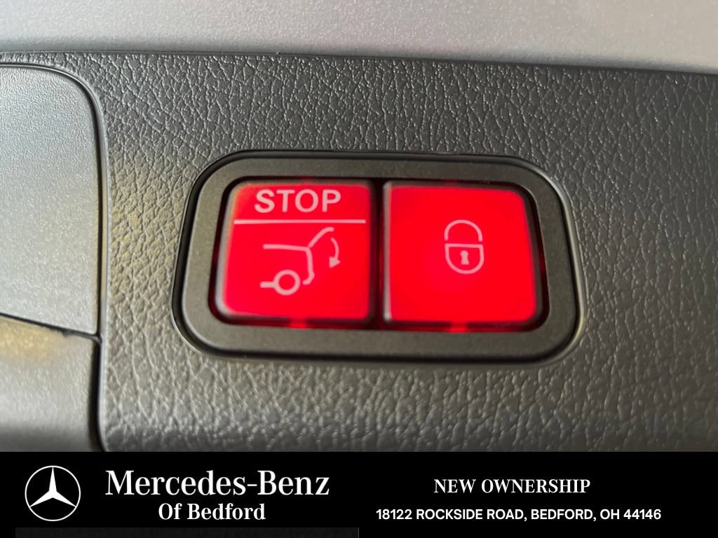 Used 2026 Mercedes-Benz GLB 250 4MATIC image 16