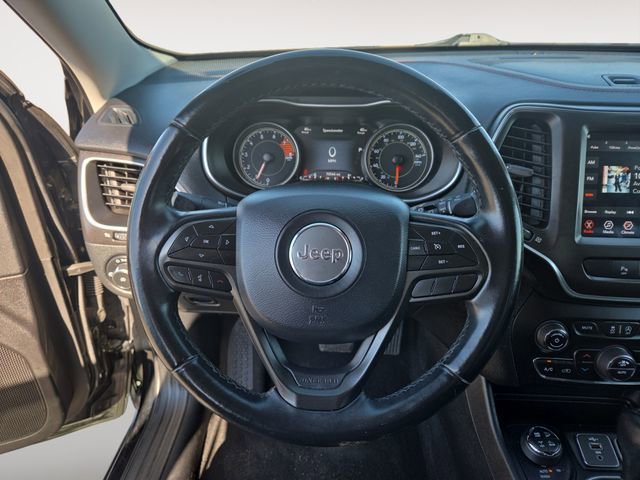 Used 2019 Jeep Cherokee Trailhawk image 12