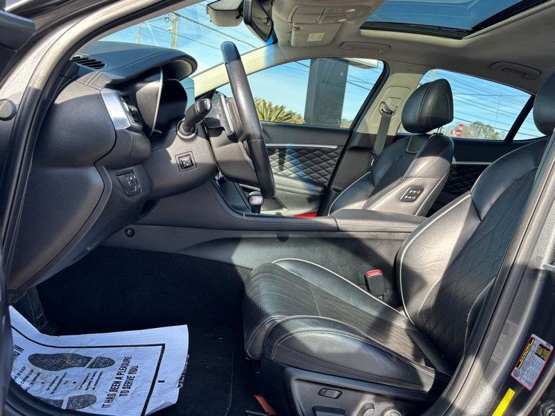 Used 2019 Genesis G70 2.0T Advanced w/ Dynamic Package image 13