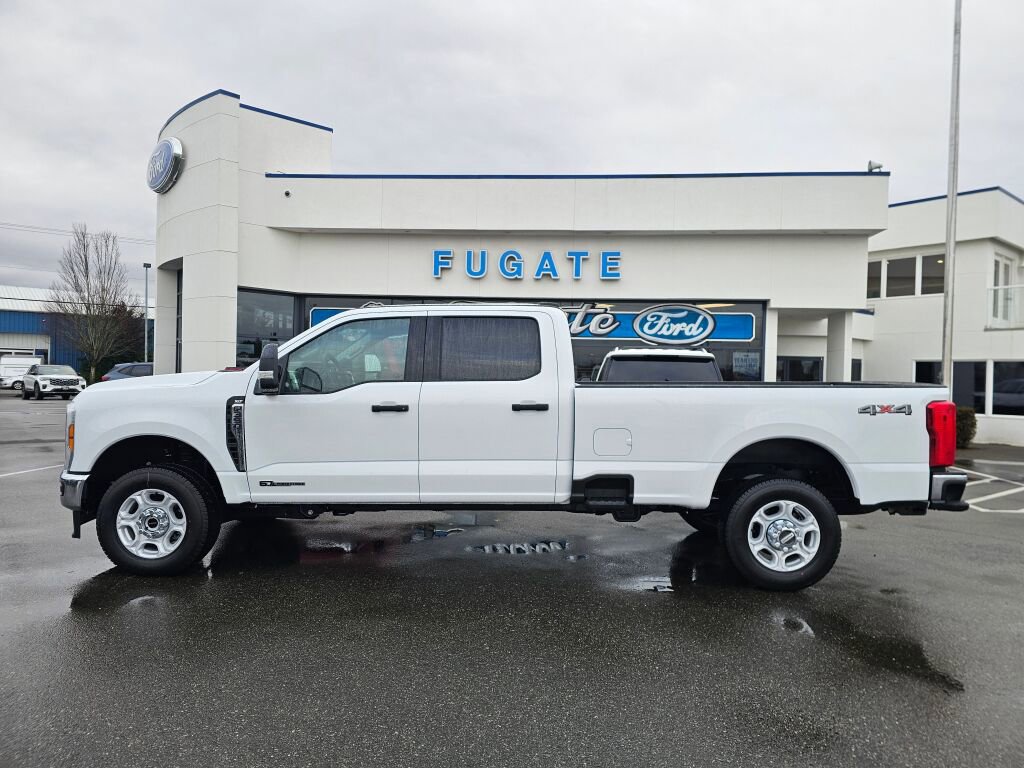 New 2026 Ford F350 XLT image 1