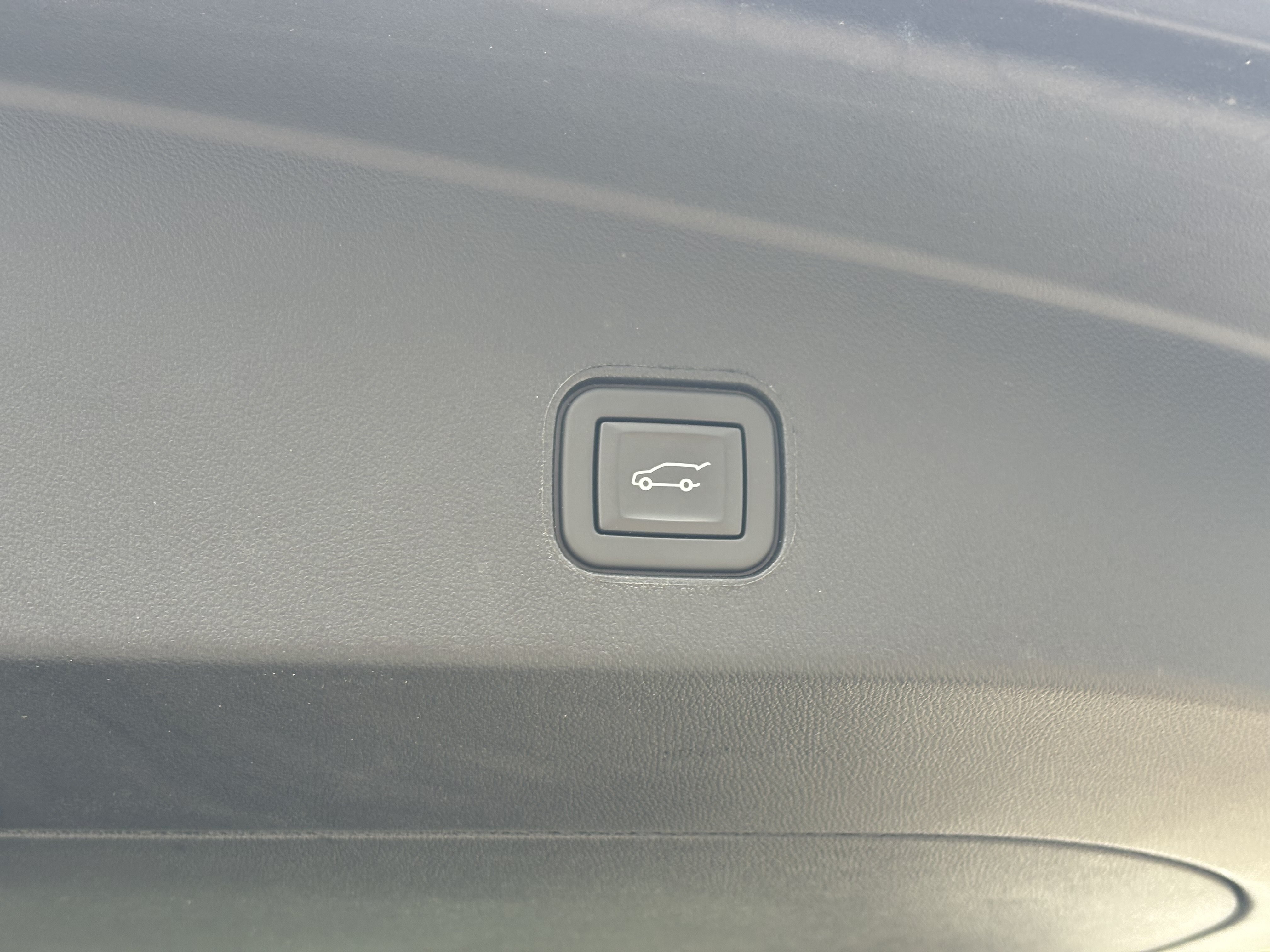 Certified 2024 Cadillac Lyriq Luxury w/ LPO, Floor Liner Package AWD/4WD image 11