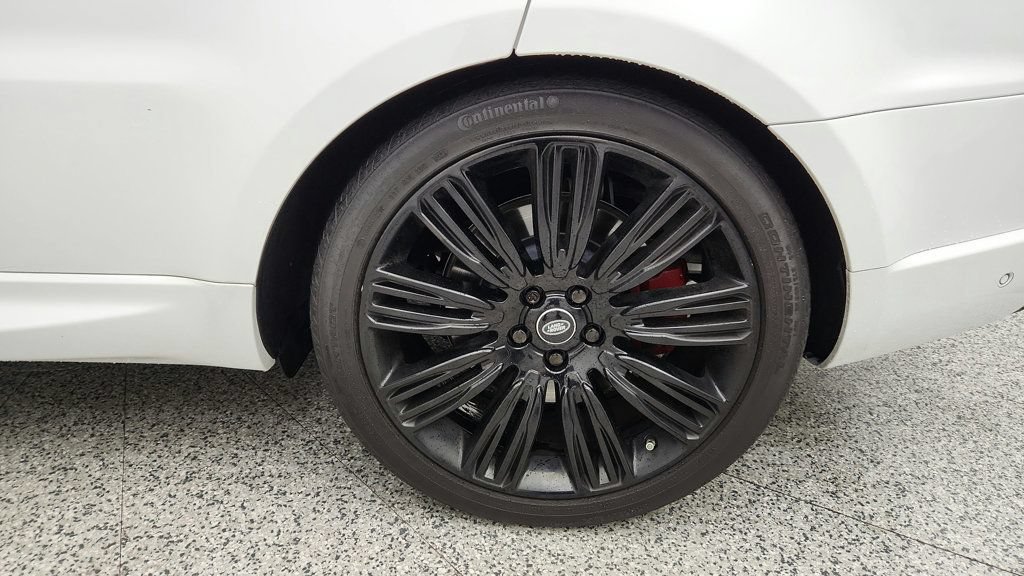 Used 2019 Land Rover Range Rover Sport Supercharged AWD/4WD image 9