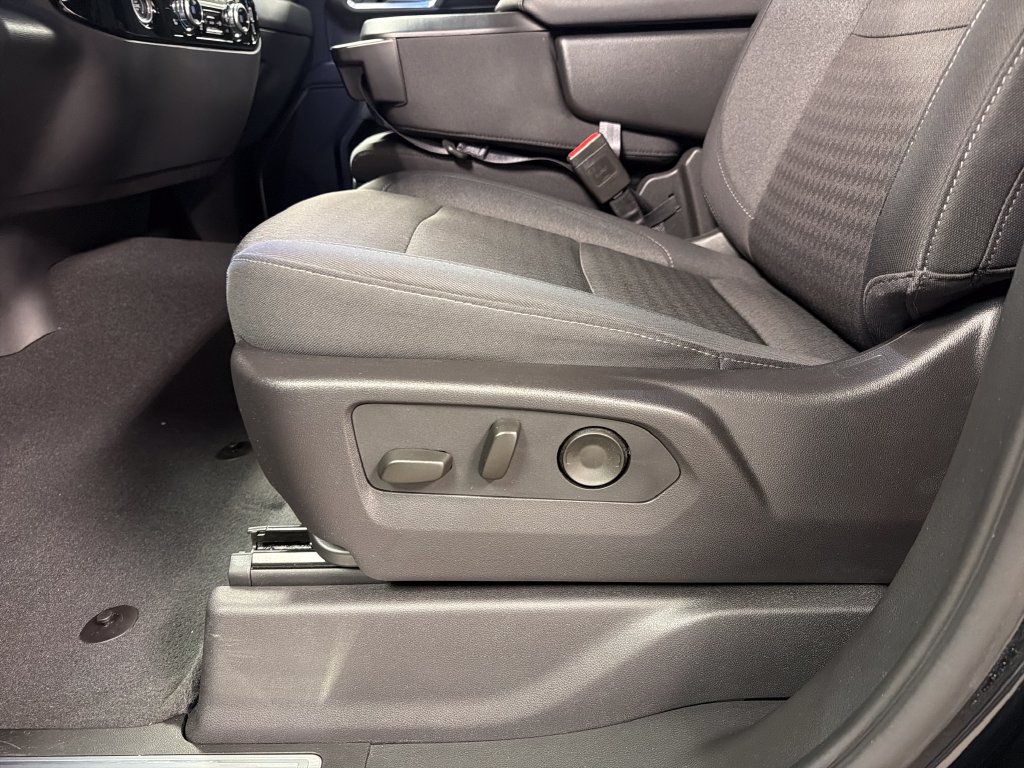 Used 2024 GMC Sierra 1500 Elevation AWD/4WD image 21