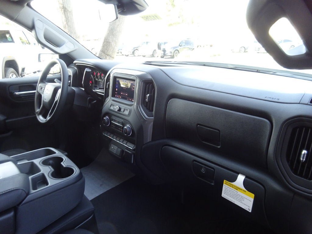 New 2026 Chevrolet Silverado 1500 Custom RWD image 15