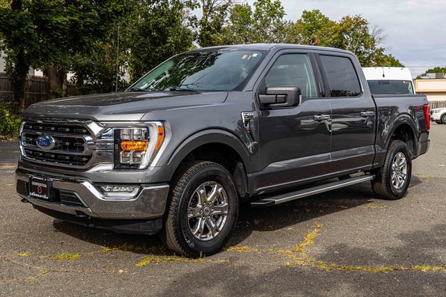 Used 2022 Ford F150 XLT w/ Equipment Group 302A High image 4