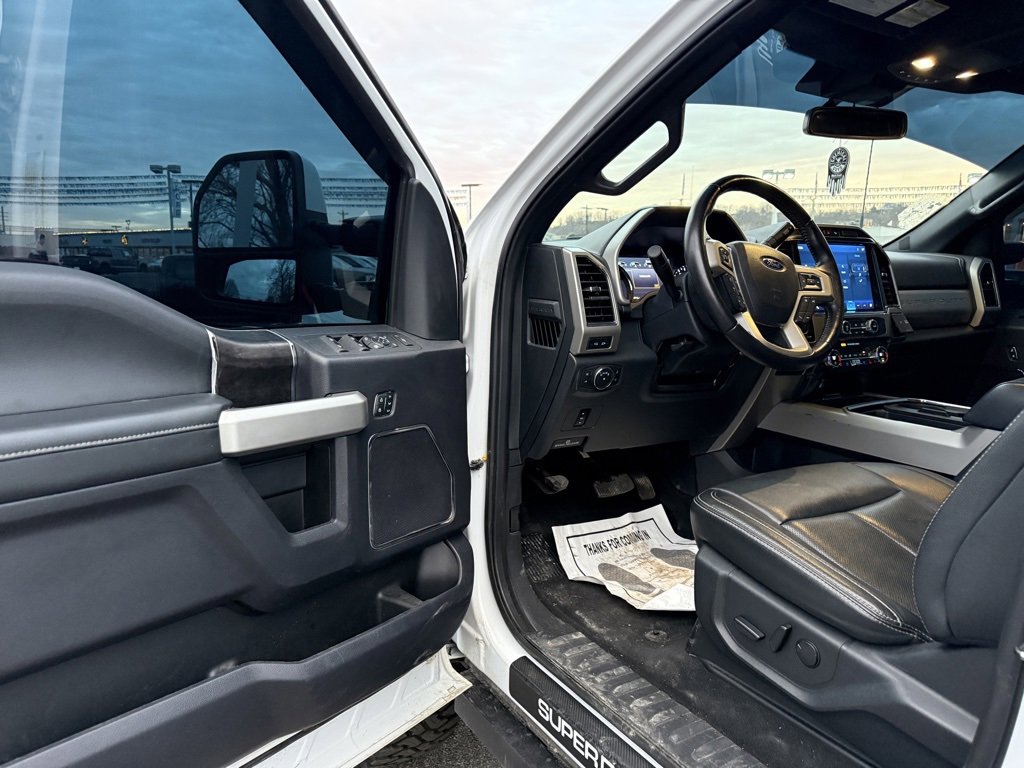 Used 2022 Ford F250 Lariat w/ Lariat Value Package image 12