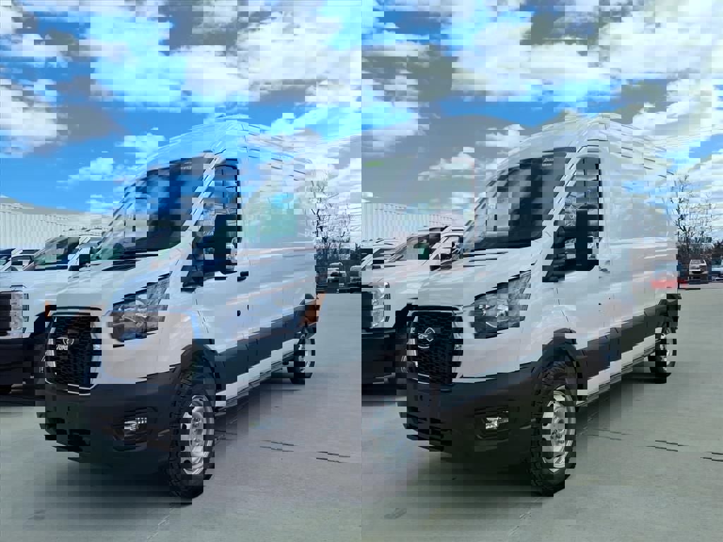 New 2026 Ford Transit 250 148 Medium Roof image 1