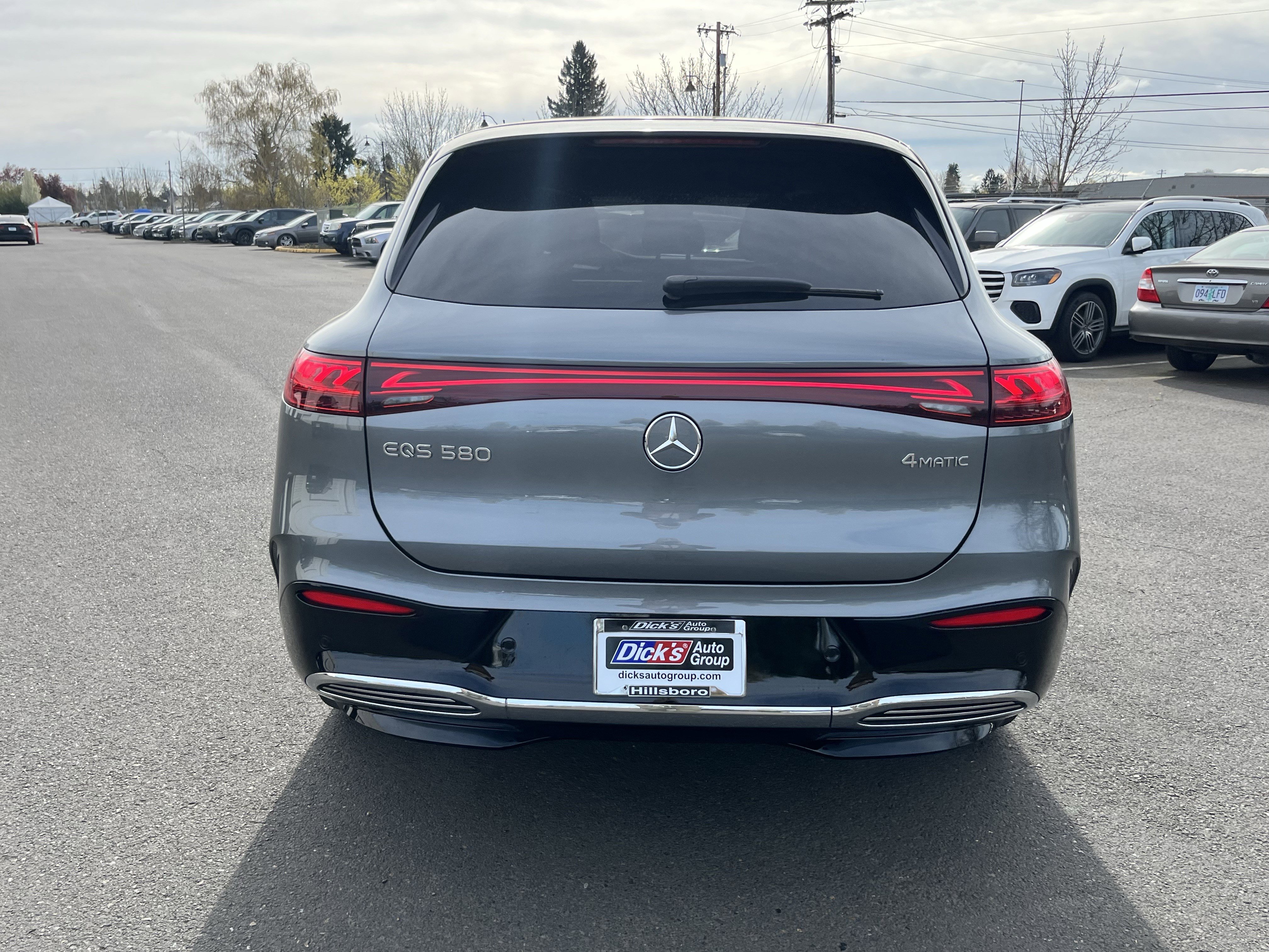 Used 2023 Mercedes-Benz EQS 580 4MATIC SUV image 4