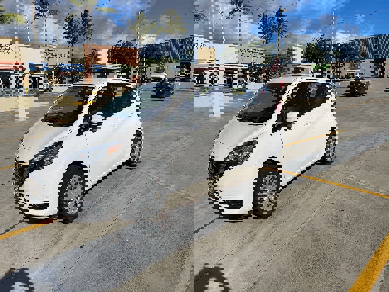 Used 2017 Nissan Versa Note S Plus image 1