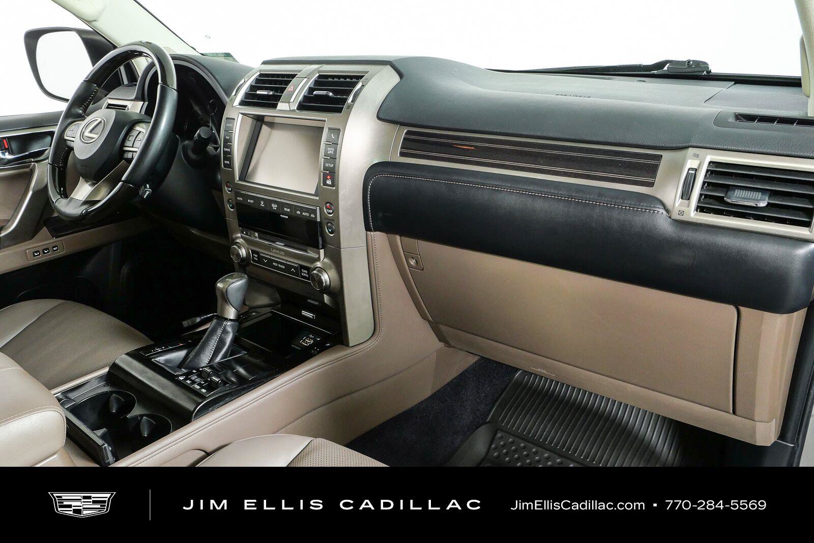 Used 2021 Lexus GX 460 Premium w/ Premium Package AWD/4WD image 23