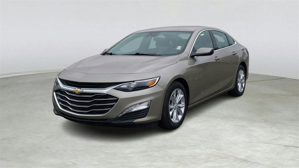 Used 2022 Chevrolet Malibu LT image 3
