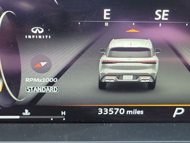 Used 2023 INFINITI QX60 Luxe w/ Performance Audio Package image 28