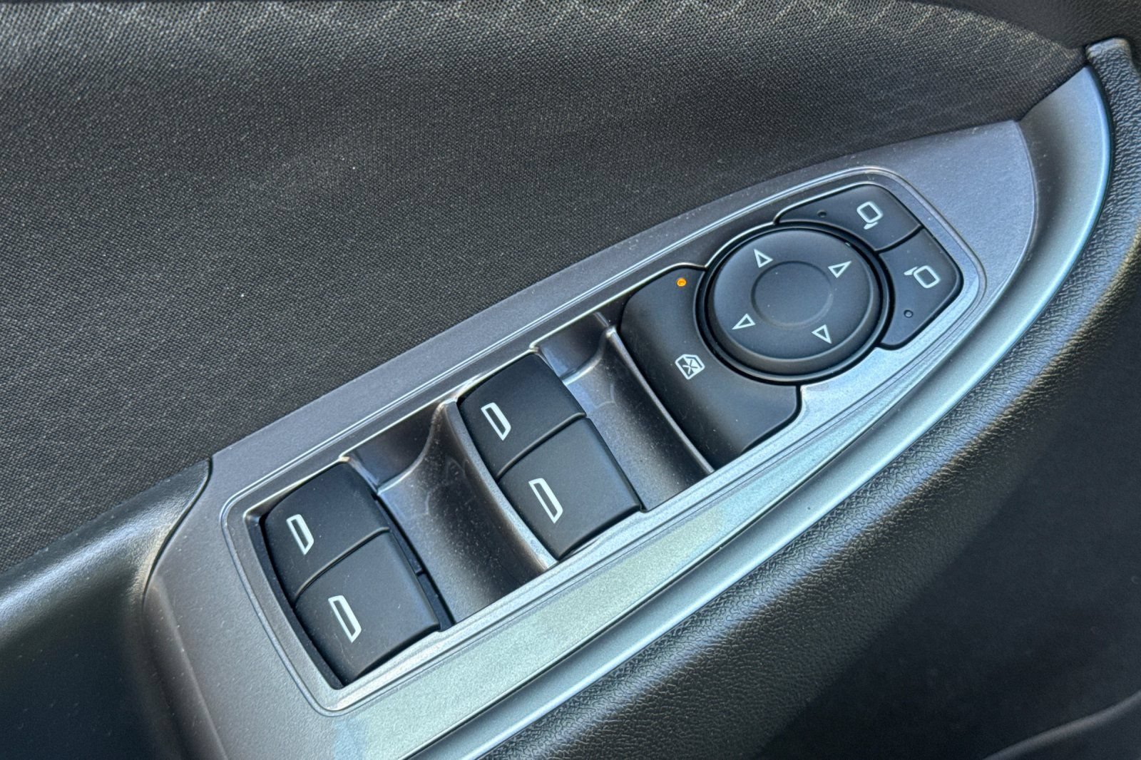 Used 2024 Chevrolet Malibu RS w/ LPO, Floor Liner Package FWD image 13
