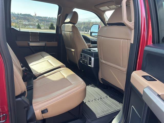 Certified 2022 Ford F350 Lariat w/ Lariat Value Package image 19