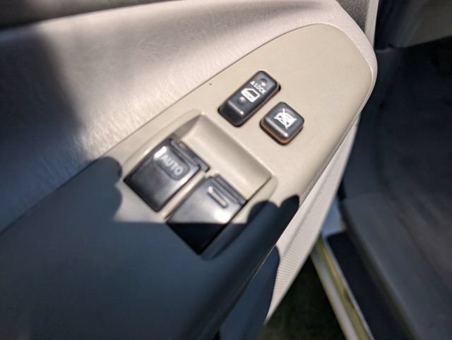Used 2010 Toyota Tacoma 4x4 Access Cab image 15