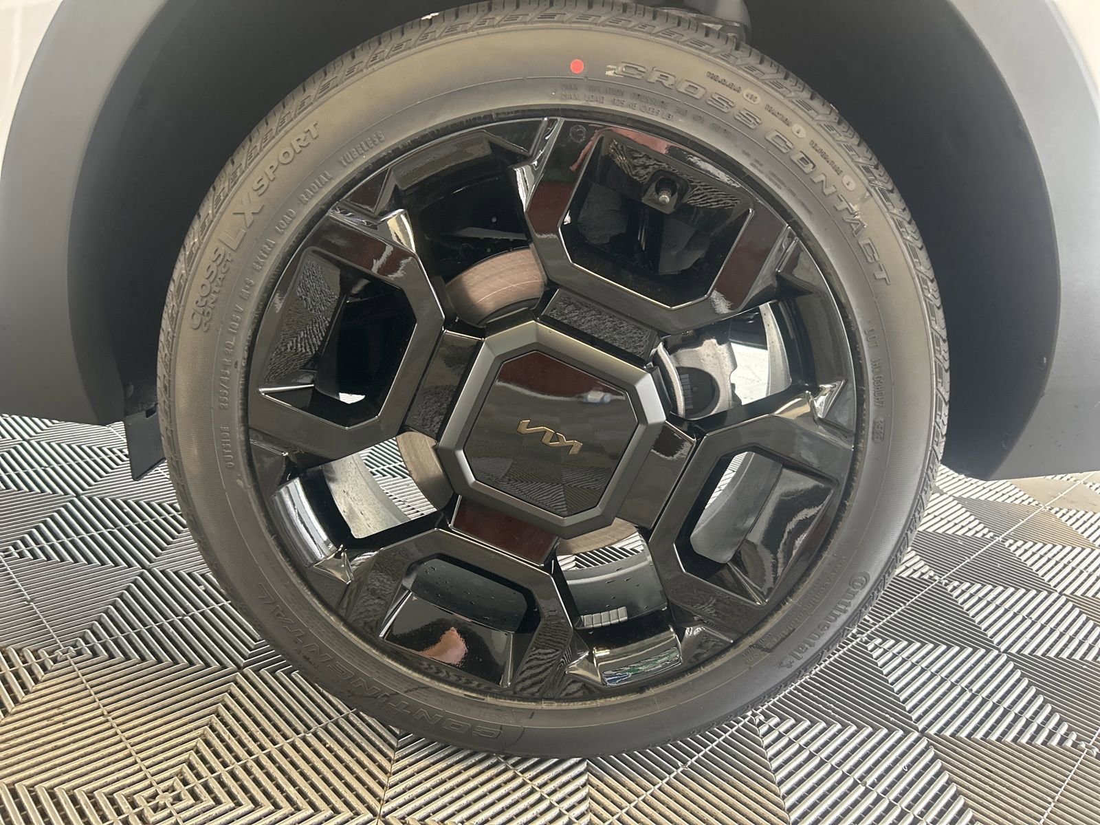 New 2026 Kia Sorento SX image 9