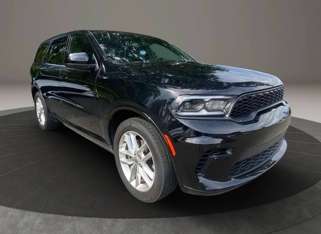 Used 2023 Dodge Durango GT image 25