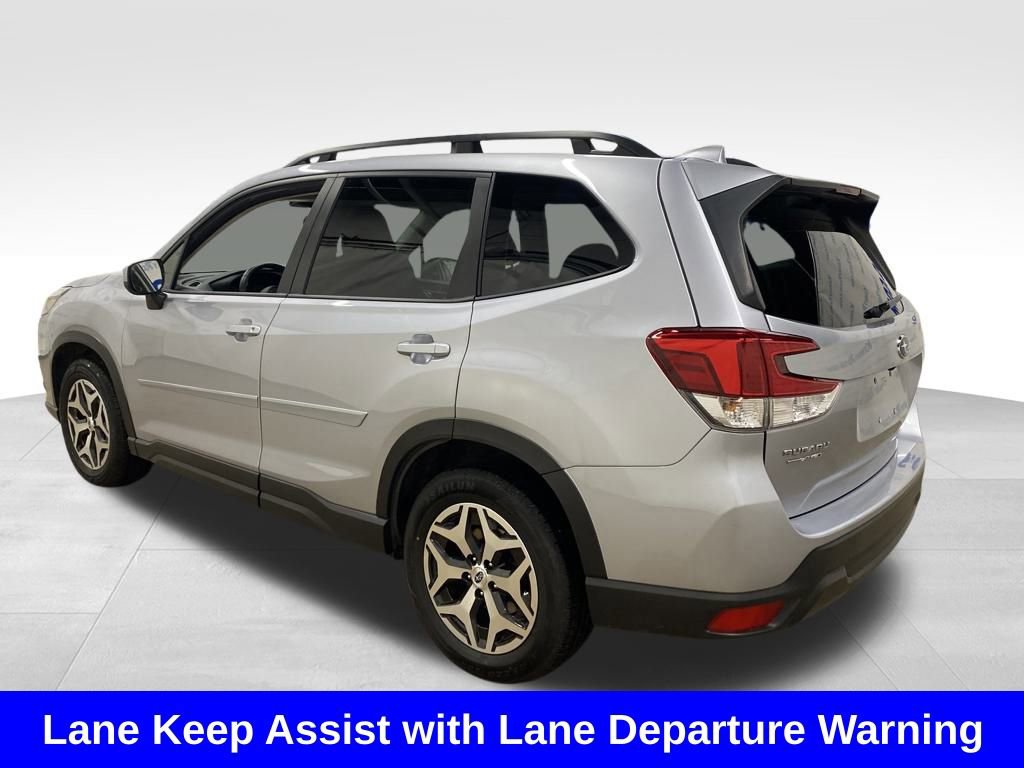 Certified 2022 Subaru Forester Premium image 7