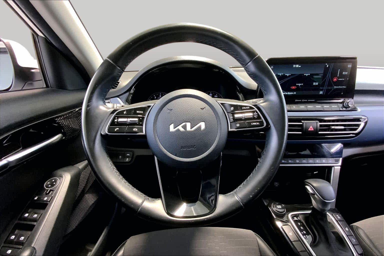 Used 2023 Kia Seltos Nightfall Edition AWD/4WD image 5