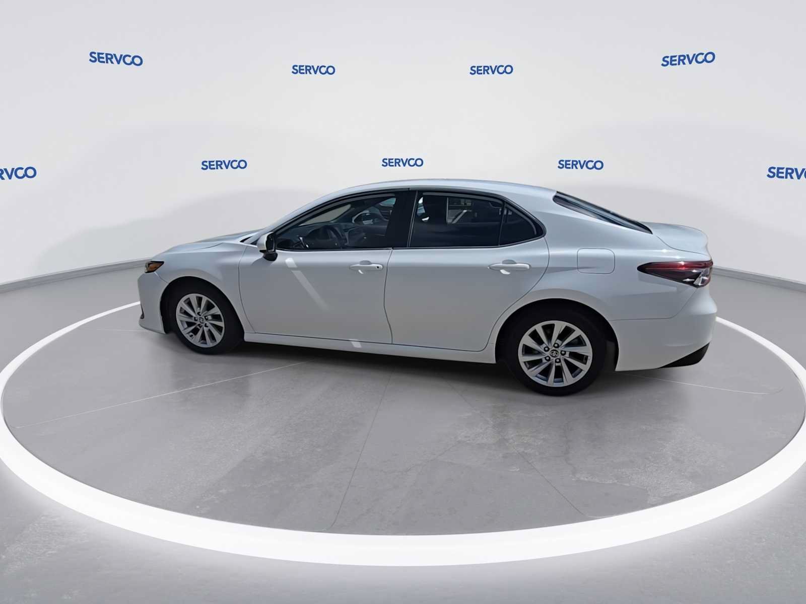 Used 2023 Toyota Camry LE FWD image 7