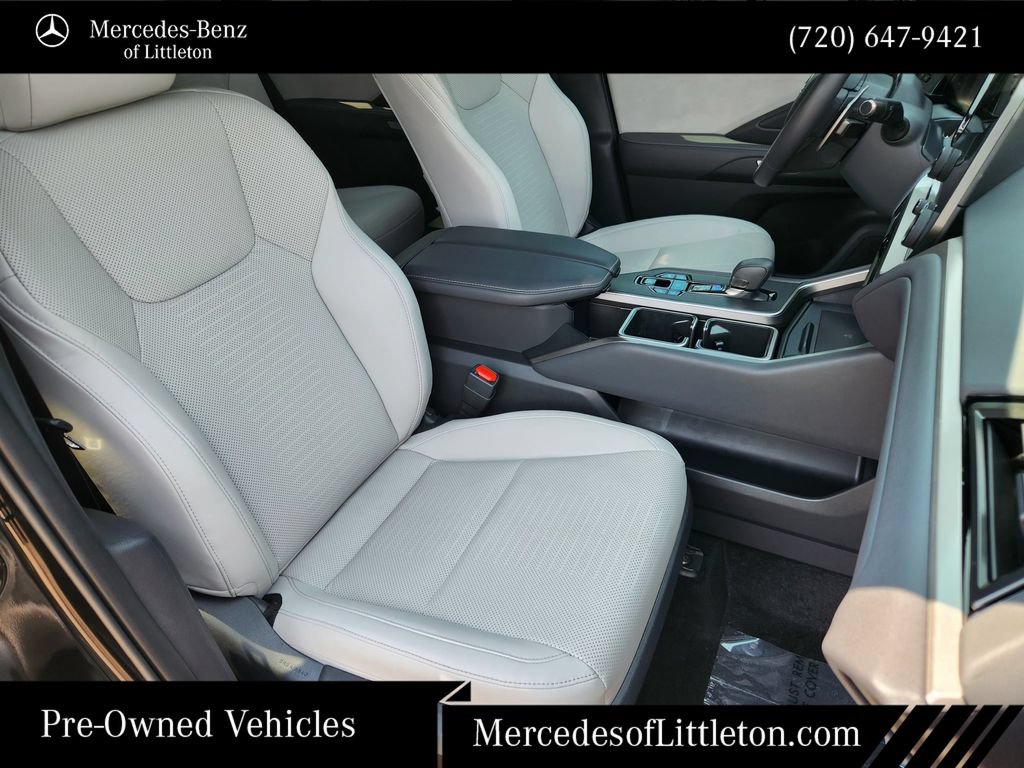 Used 2025 Lexus TX 350 AWD image 13