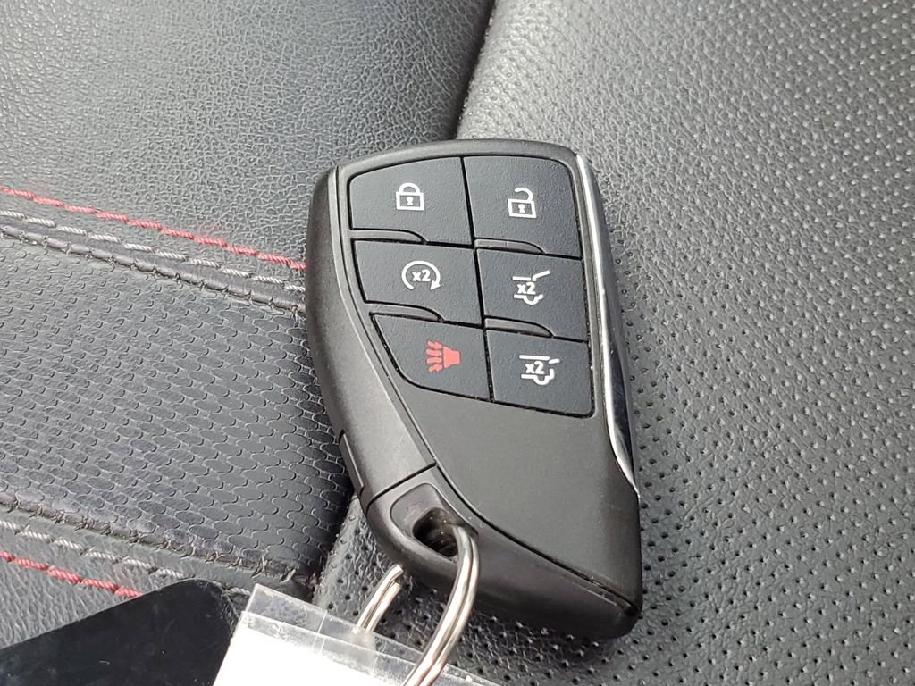 Used 2021 Chevrolet Tahoe RST w/ Luxury Package image 39