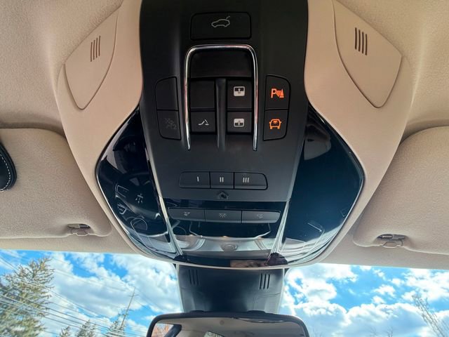 Used 2018 Maserati Ghibli S image 23