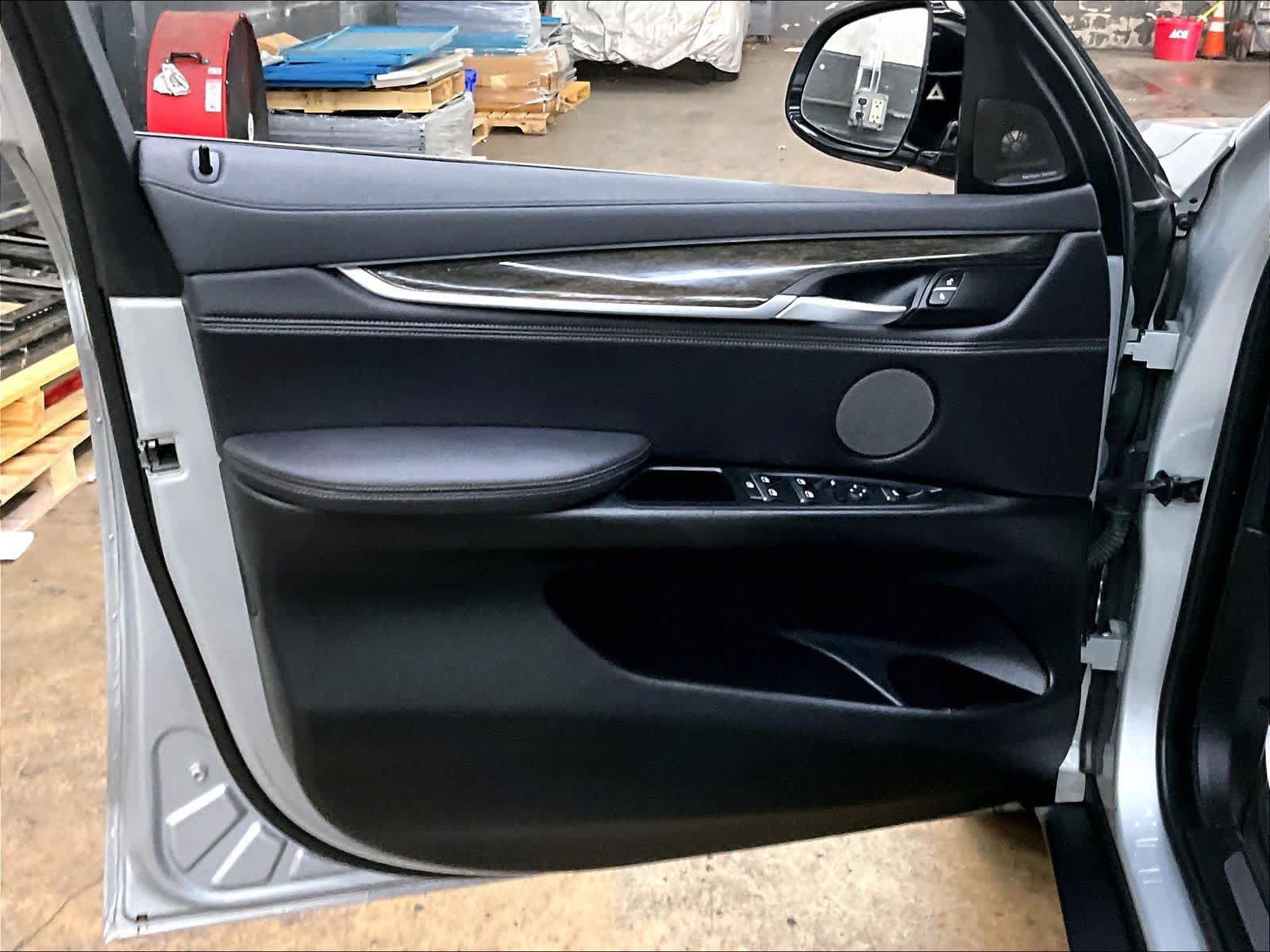 Used 2018 BMW X6 xDrive40i AWD/4WD image 26