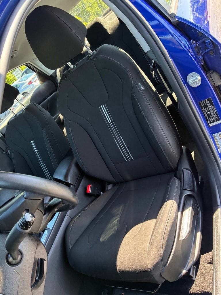 Used 2023 Hyundai Elantra SEL w/ Convenience Package FWD image 16