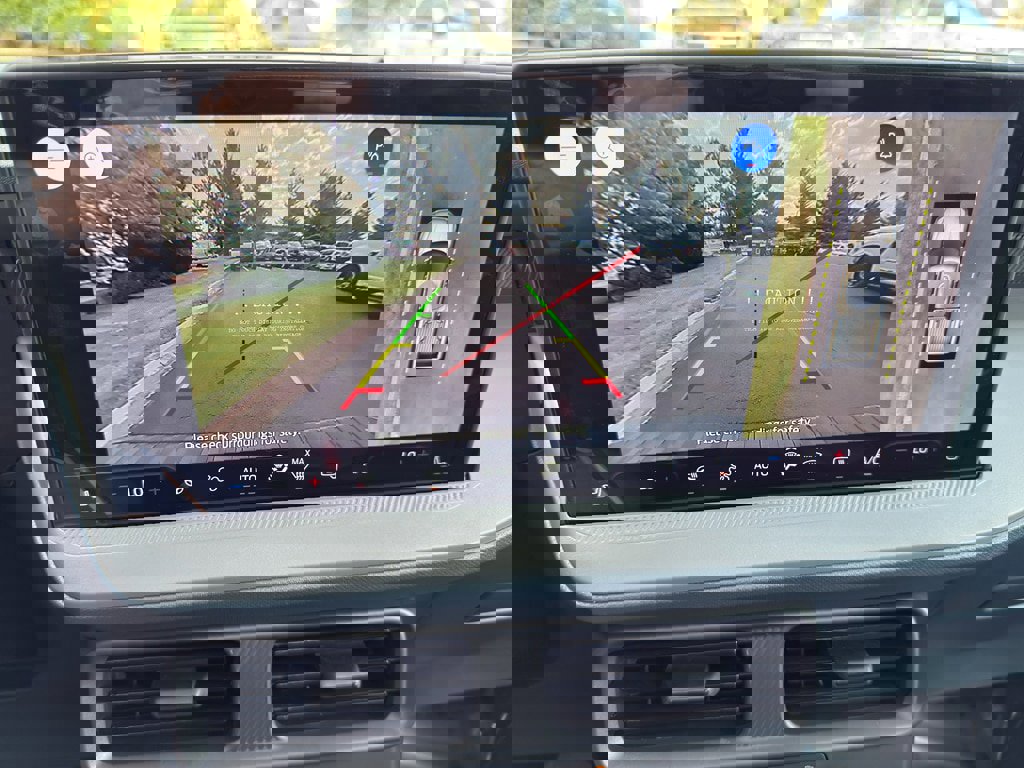 New 2025 Ford Maverick Lariat w/ Black Appearance Package image 28