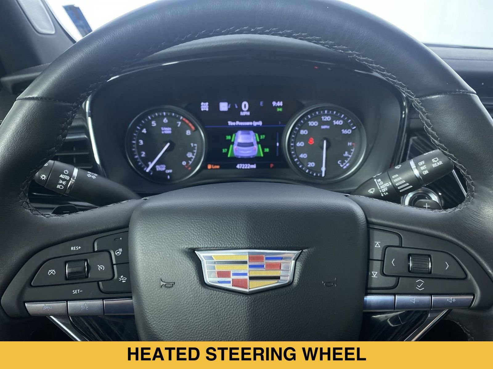 Certified 2023 Cadillac XT6 Premium Luxury w/ Technology Package AWD/4WD image 3