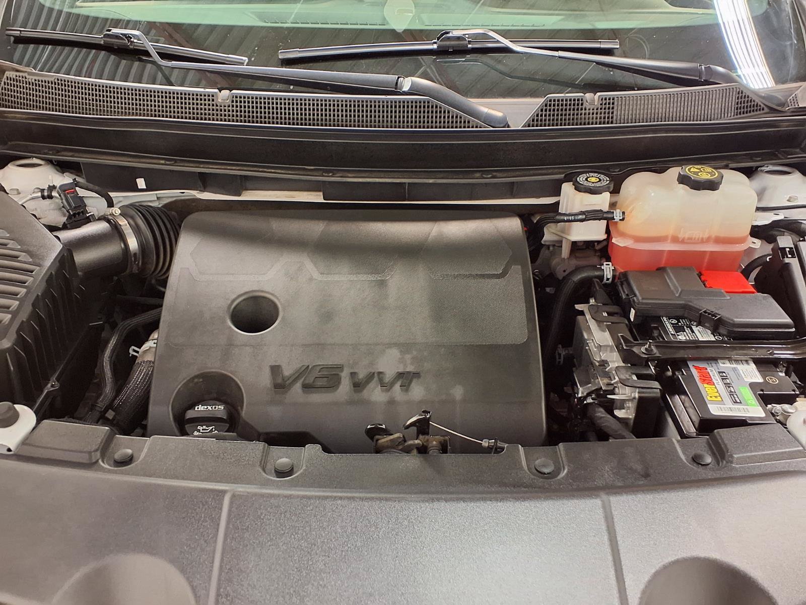 Used 2023 Chevrolet Traverse High Country FWD image 30
