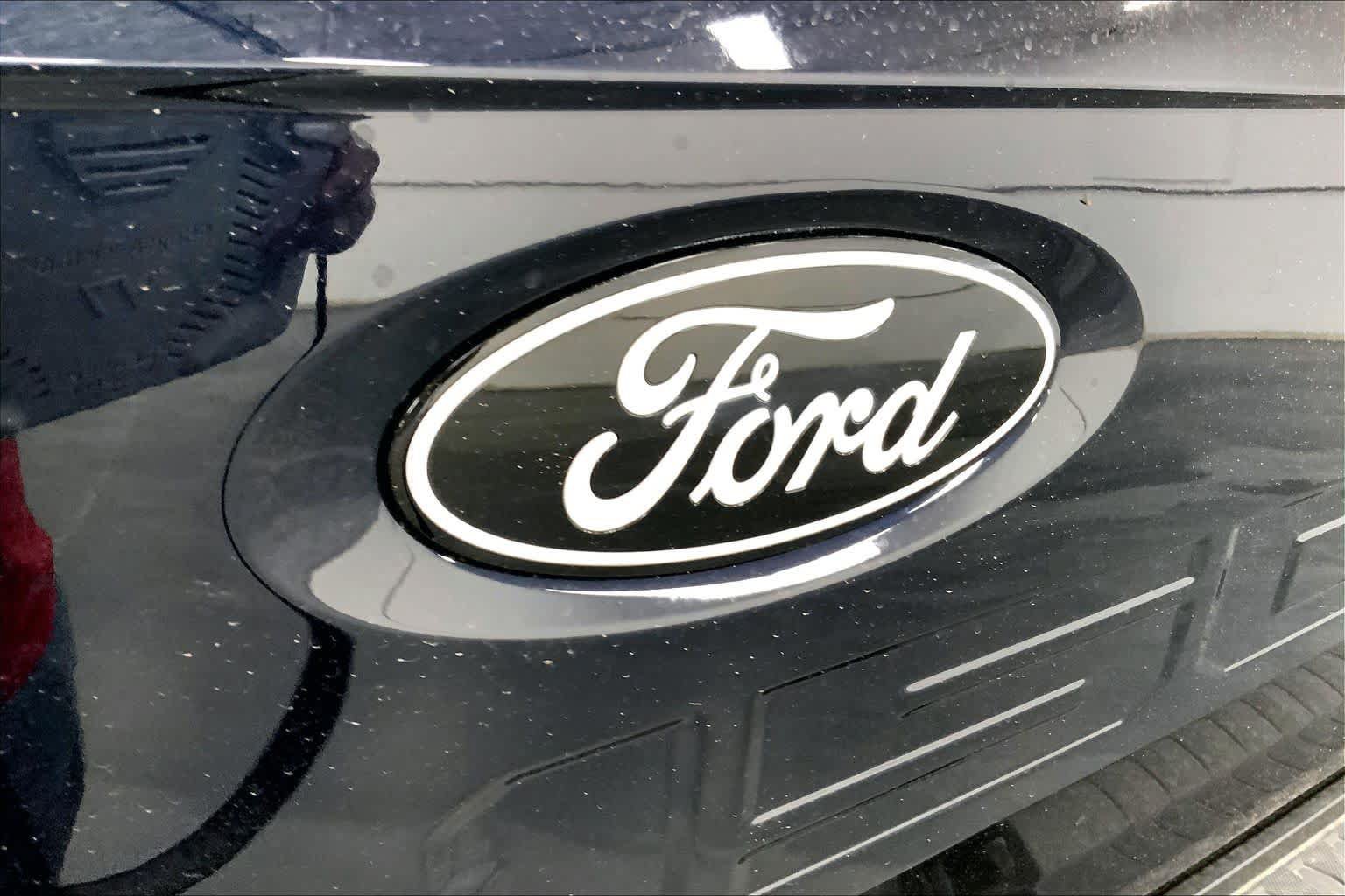 New 2026 Ford F150 XLT w/ Equipment Group 302A MID AWD/4WD image 12