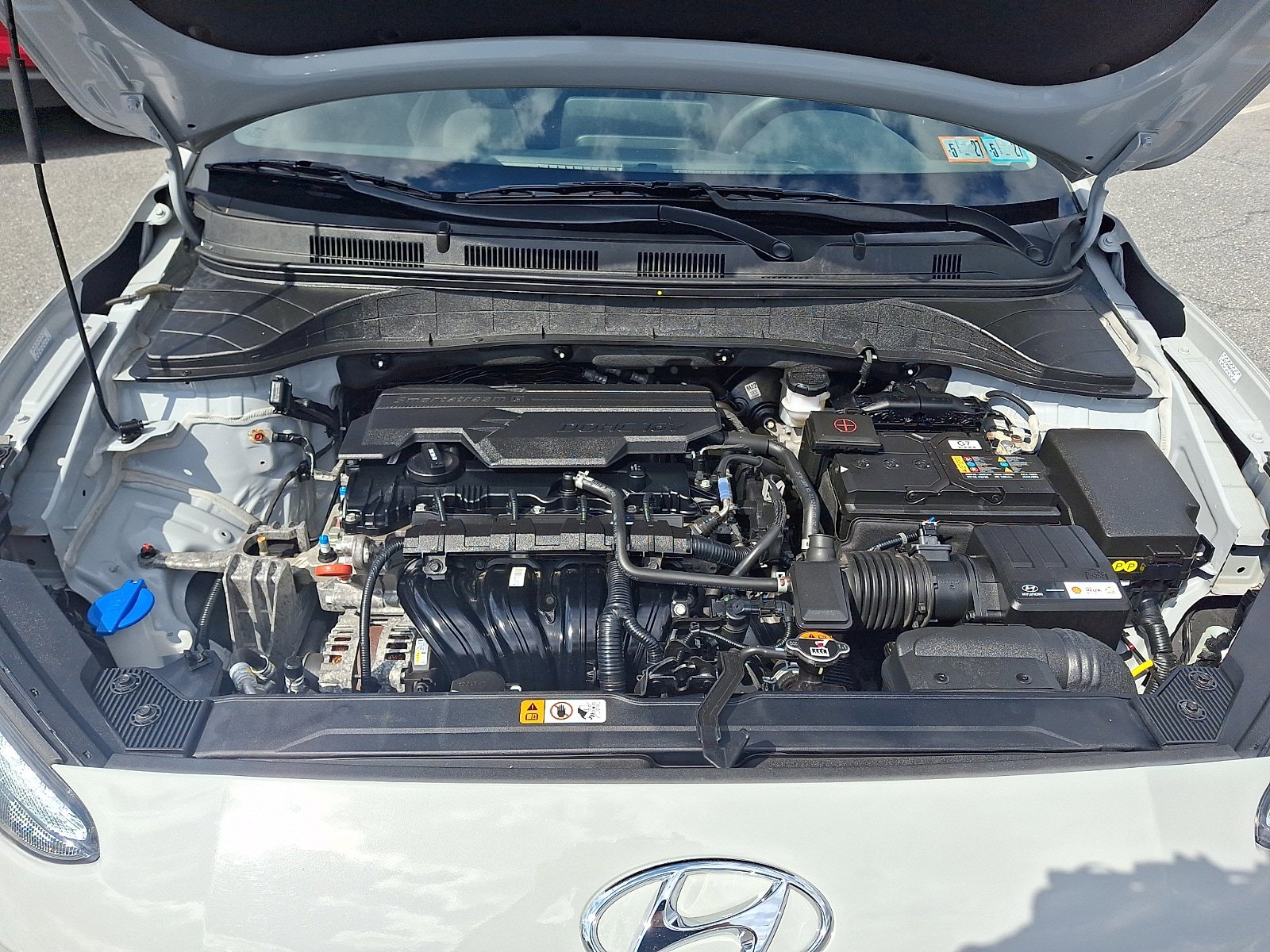 Certified 2023 Hyundai Kona SEL AWD/4WD image 28
