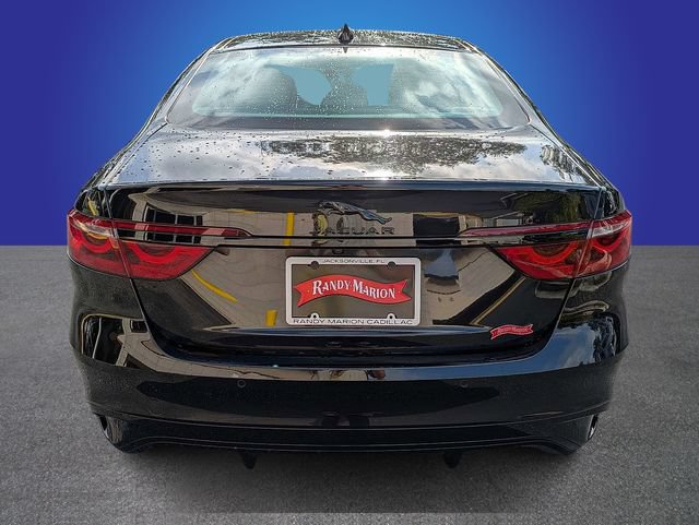 Used 2024 Jaguar XF R-Dynamic SE AWD/4WD image 4