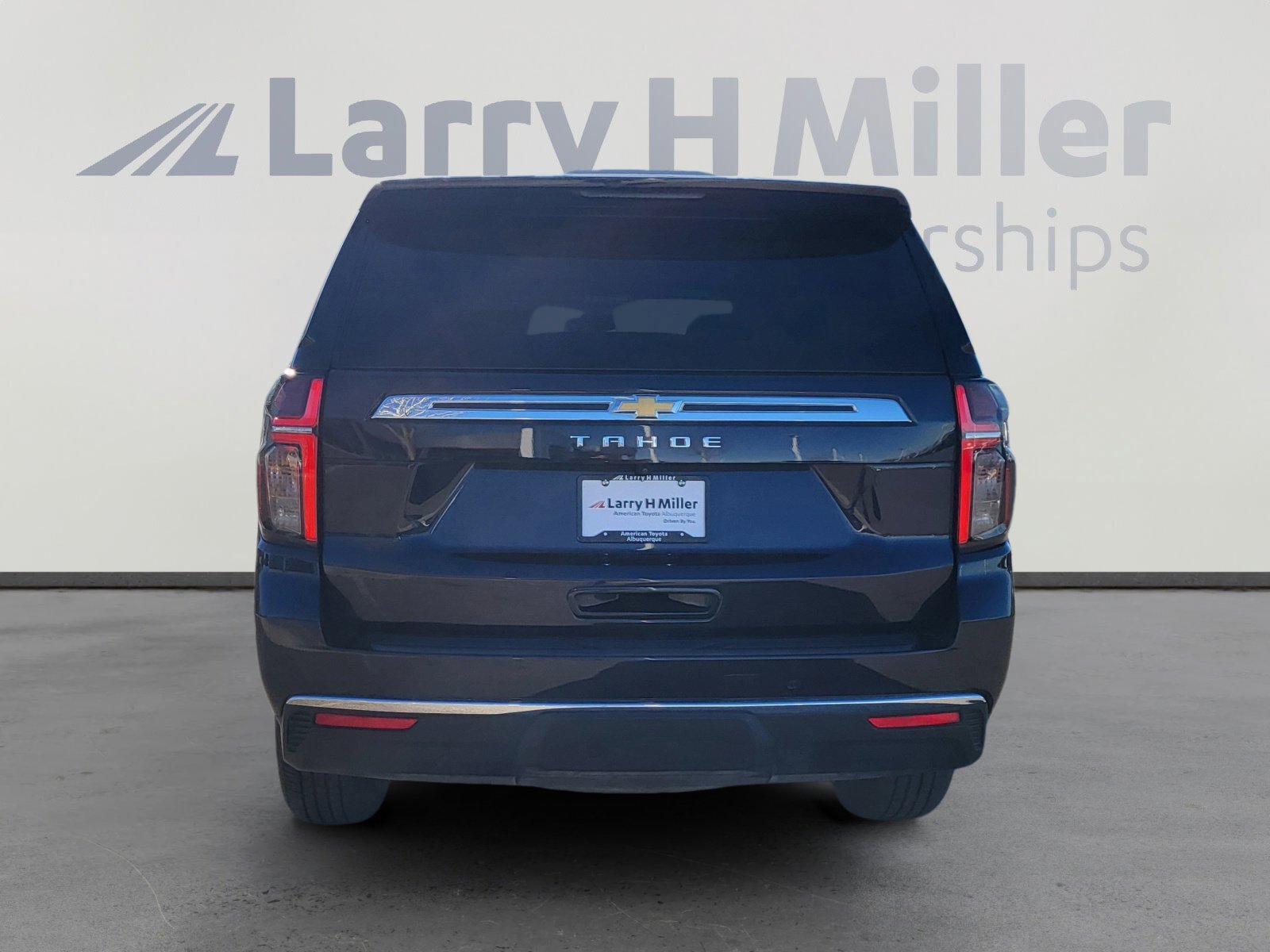 Used 2023 Chevrolet Tahoe LS image 4