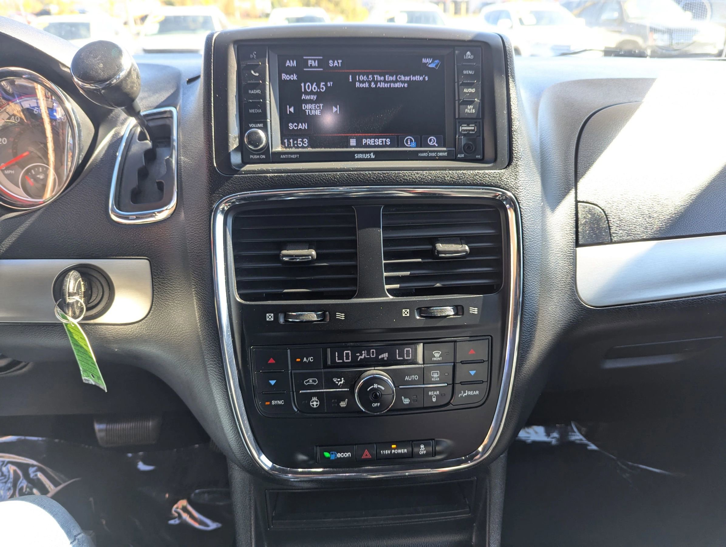Used 2019 Dodge Grand Caravan GT image 18
