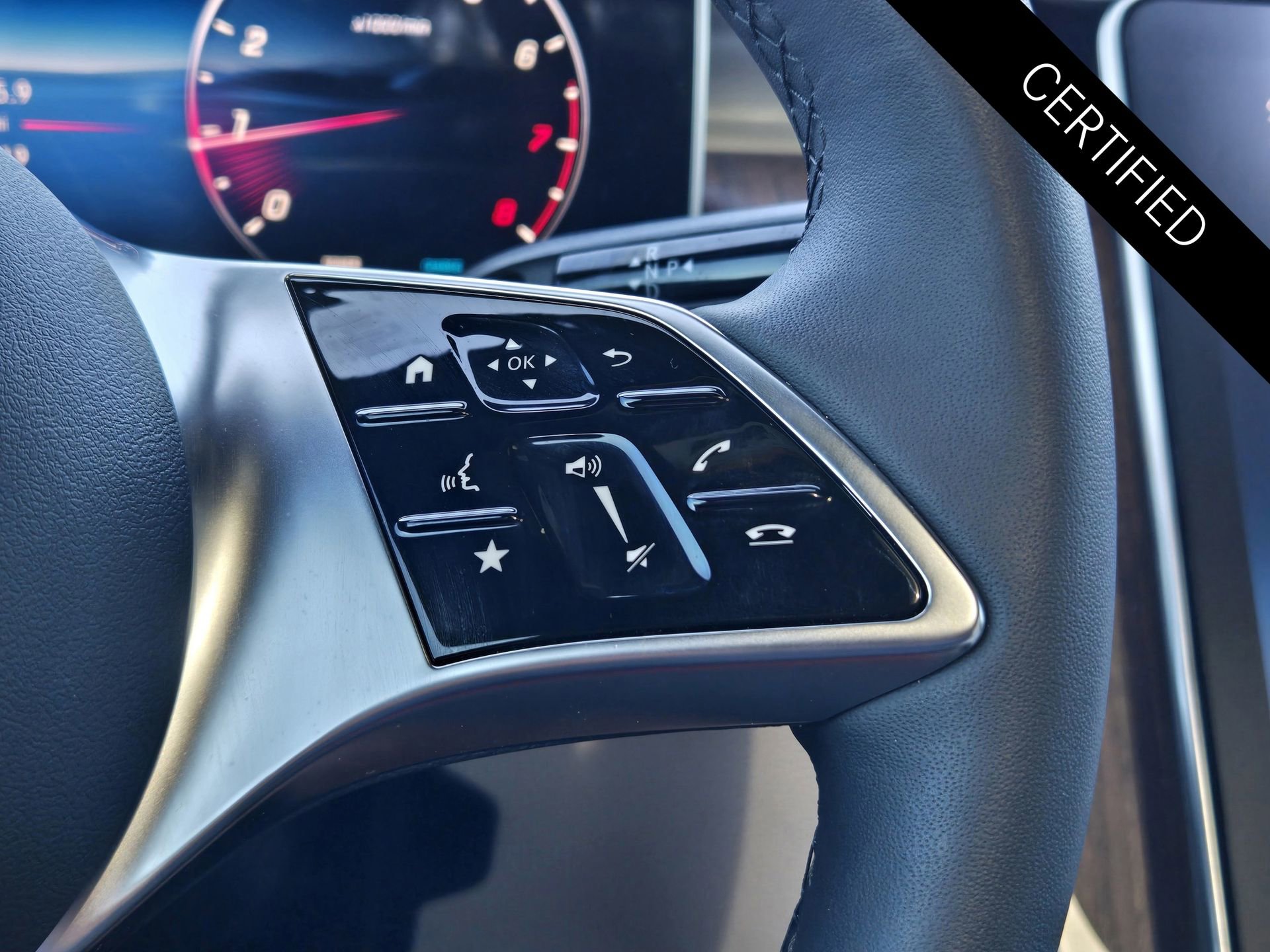 Certified 2026 Mercedes-Benz GLC 300 image 27