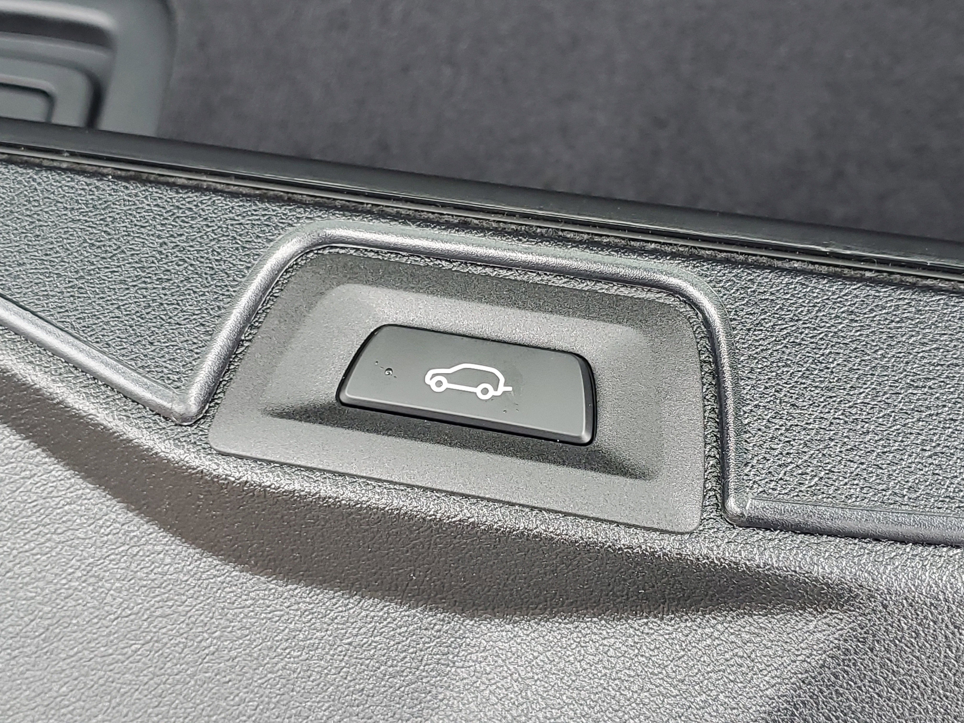 New 2026 BMW X5 xDrive40i w/ Executive Package image 27