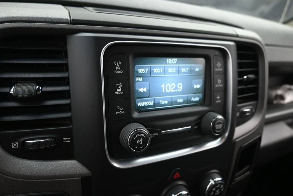 Used 2015 RAM 1500 Express AWD/4WD image 17