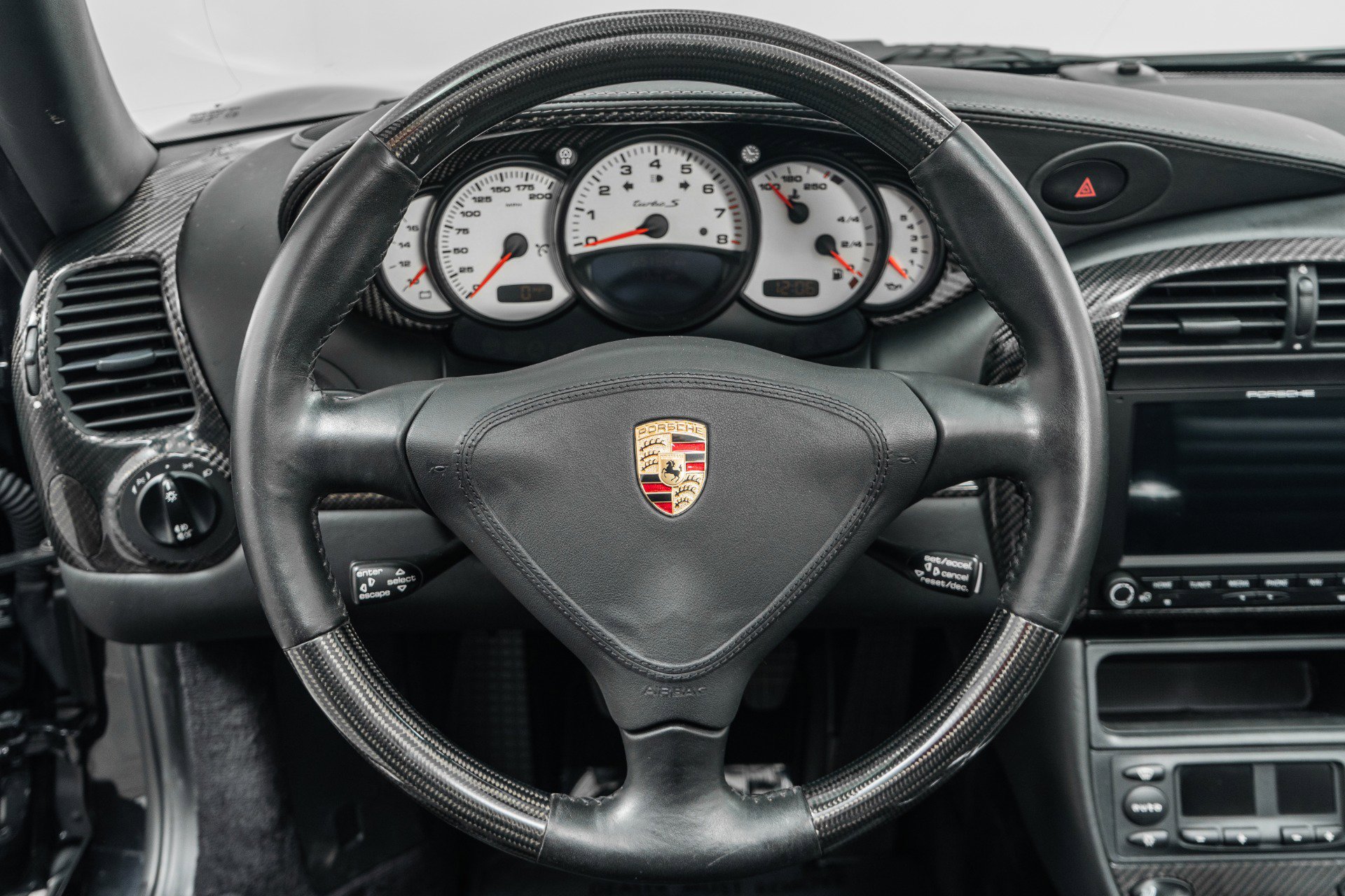 Used 2005 Porsche 911 Turbo AWD/4WD image 15