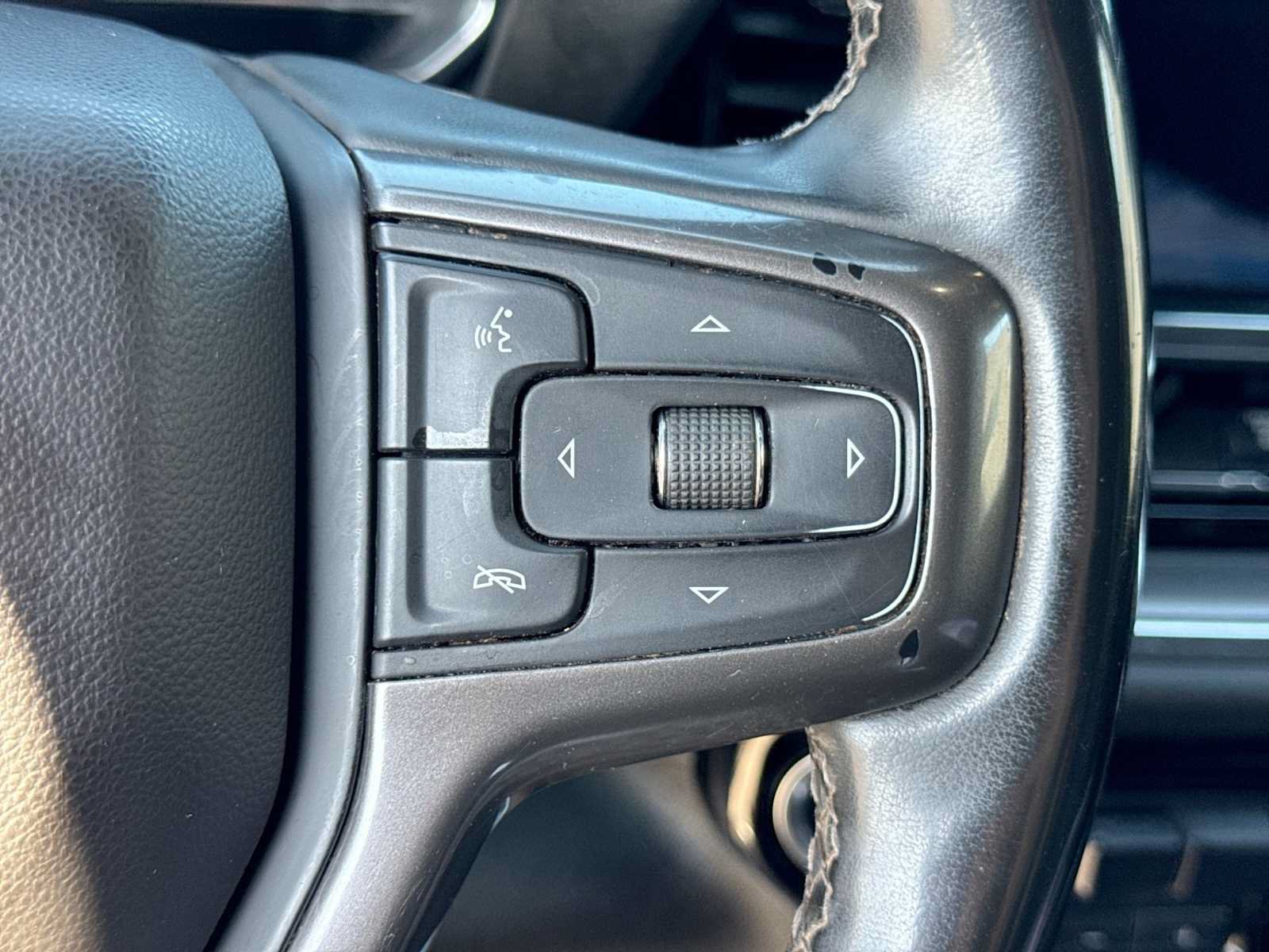 Used 2024 Chevrolet Silverado 3500 High Country w/ Technology Package AWD/4WD image 25