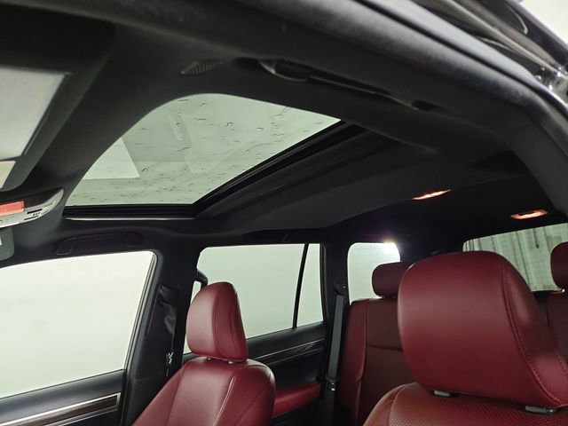 Used 2021 Lexus GX 460 Luxury w/ Accessory Package image 33