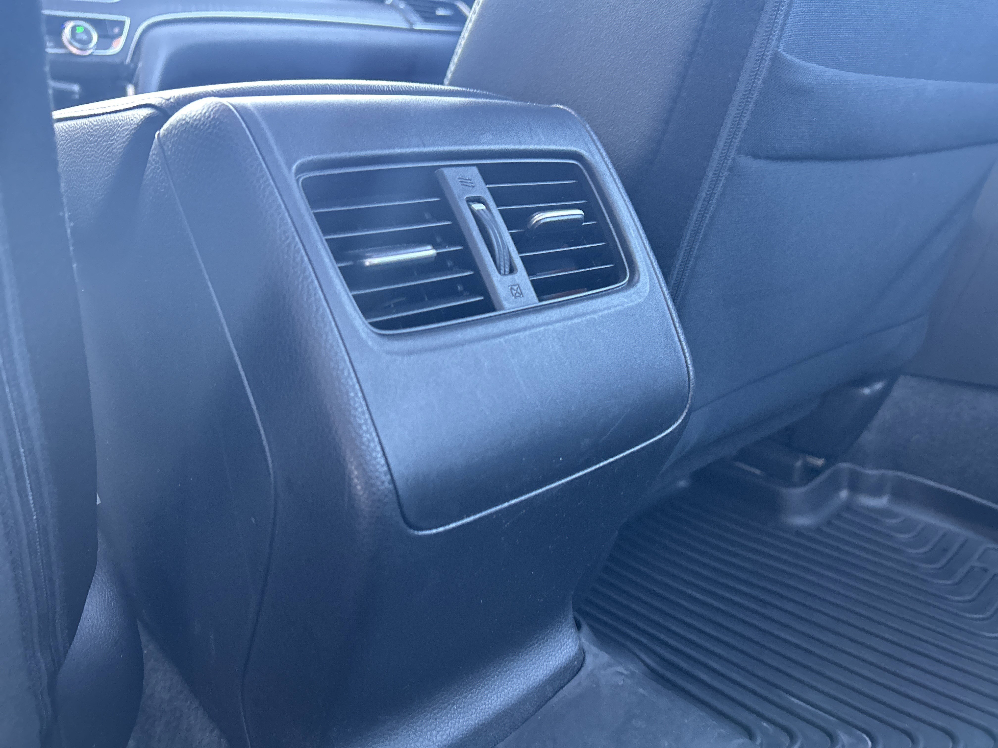 Certified 2018 Honda Accord EX image 28