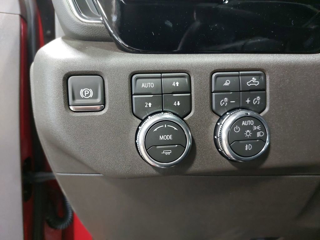 New 2026 GMC Sierra 3500 SLT w/ SLT Premium Package AWD/4WD image 26