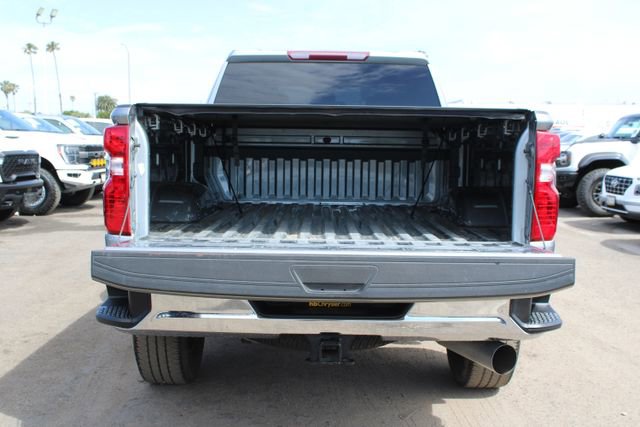 Used 2024 Chevrolet Silverado 3500 LT image 8