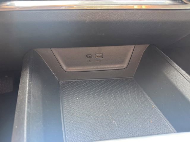 Used 2025 Chevrolet Equinox LT image 25