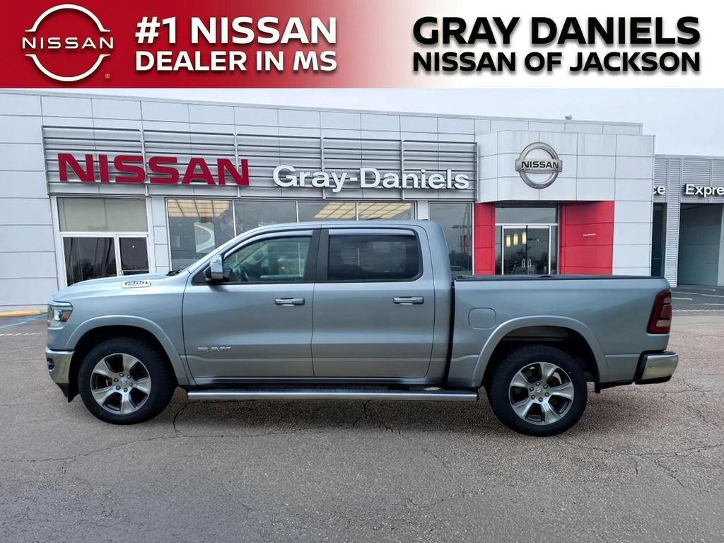 Used 2019 RAM 1500 Laramie AWD/4WD image 4