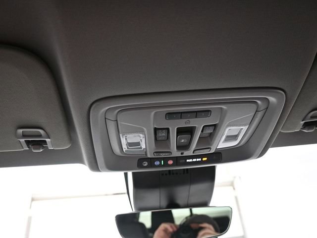 Used 2023 Chevrolet Silverado 1500 LTZ w/ LTZ Premium Package AWD/4WD image 12